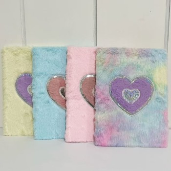 CADERNO DE ANOTAÇÃO PELÚCIA ESTAMPA CORAÇÃO FOLHA TAMANHO A5