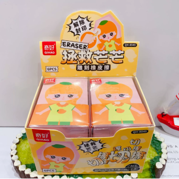 BORRACHA DE CORTE TEMA MENINA MANGA