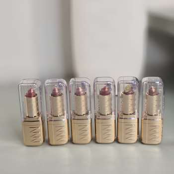 Batom com Glitter BOX C/24 Un Labranche