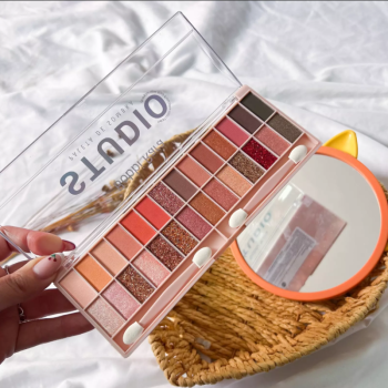 Paleta de Sombra Studio BOX C/12 Un Bobbi Rara