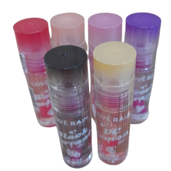 Gloss Labial  BOX C/24 Un Love Rain